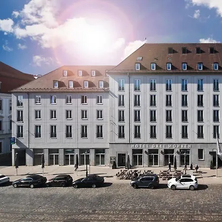Maximilian's Hotel 5*