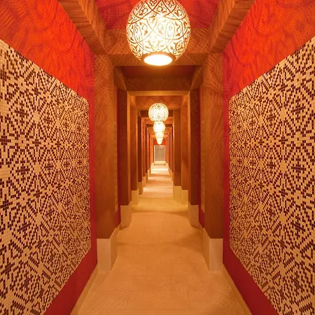 Maximilian's Hotel 5*