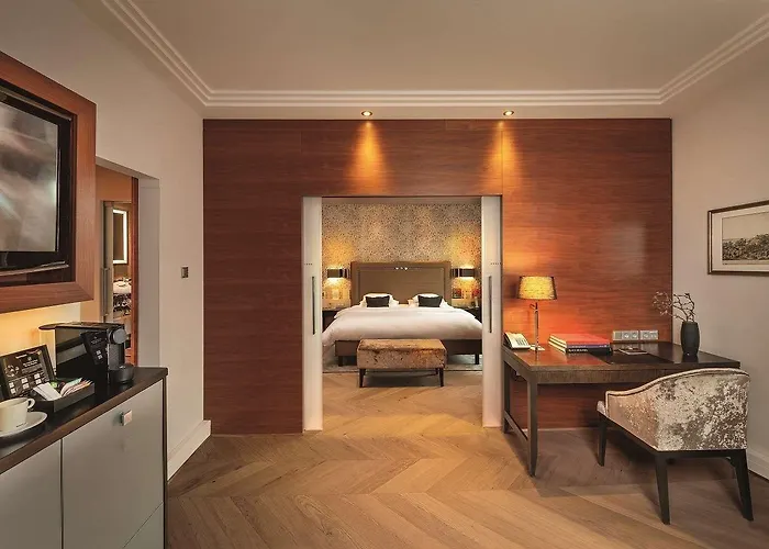 Maximilian's Ξενοδοχείο Aψβούργη