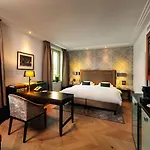 Hotel Maximilian's