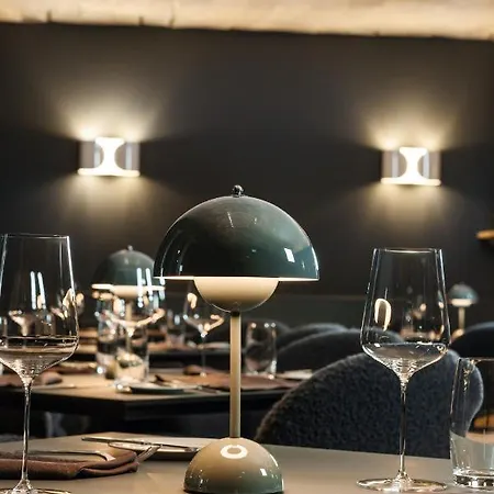 Maximilian's Hotel Augusta