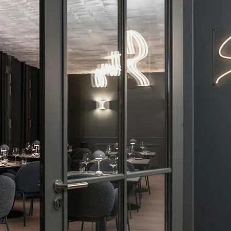 Hotel Maximilian's 5*