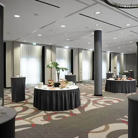 Maximilian’s Hotel