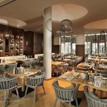 Maximilian's Augusta