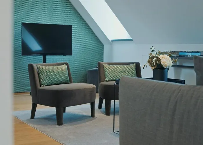 Maximilian's Hotel 5*